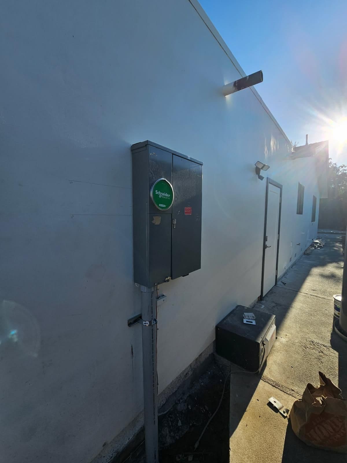 200 Amp Panel Upgrade Done Right image