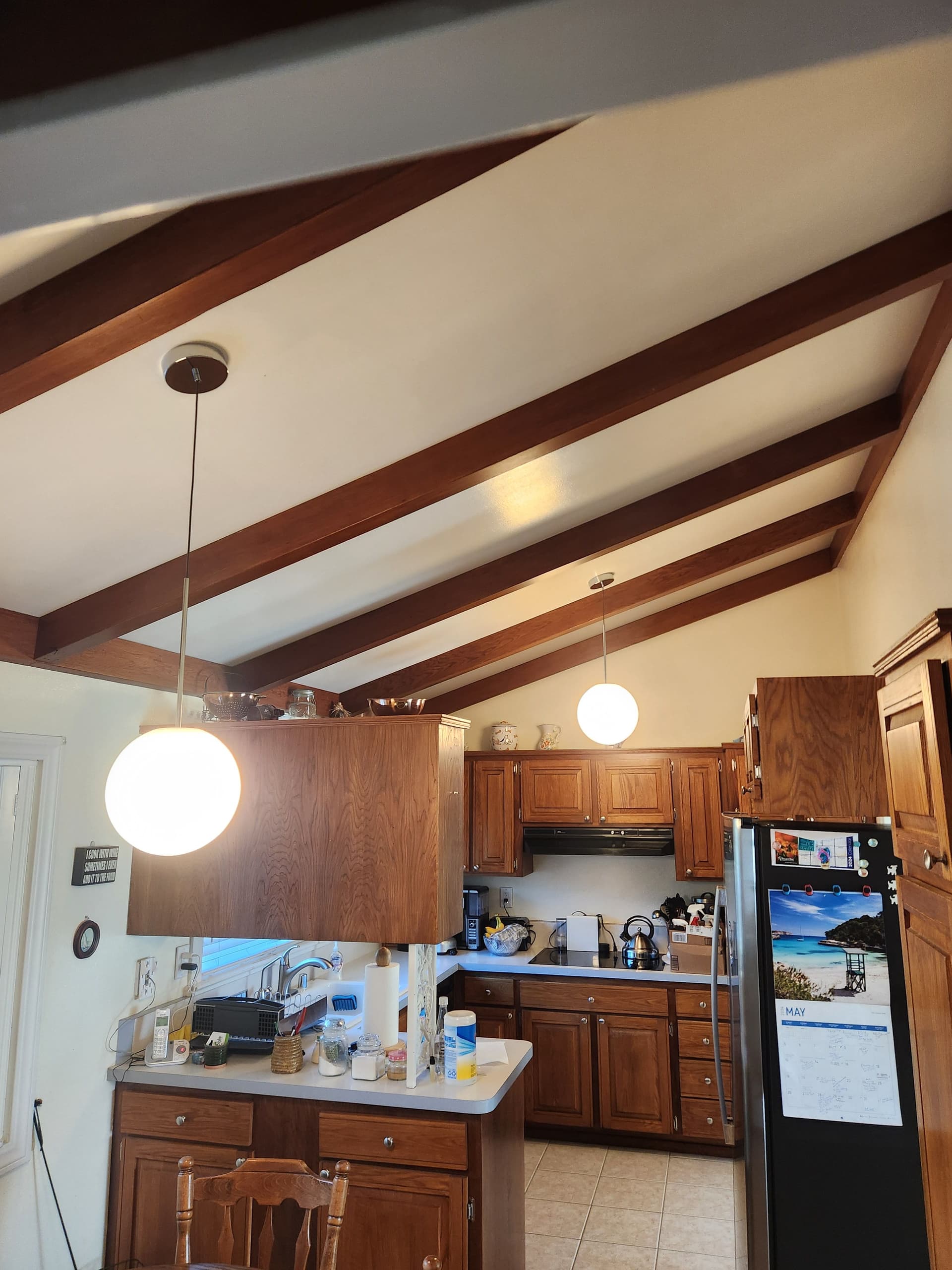 Illuminate Your Kitchen with Stylish Pendant Lights image