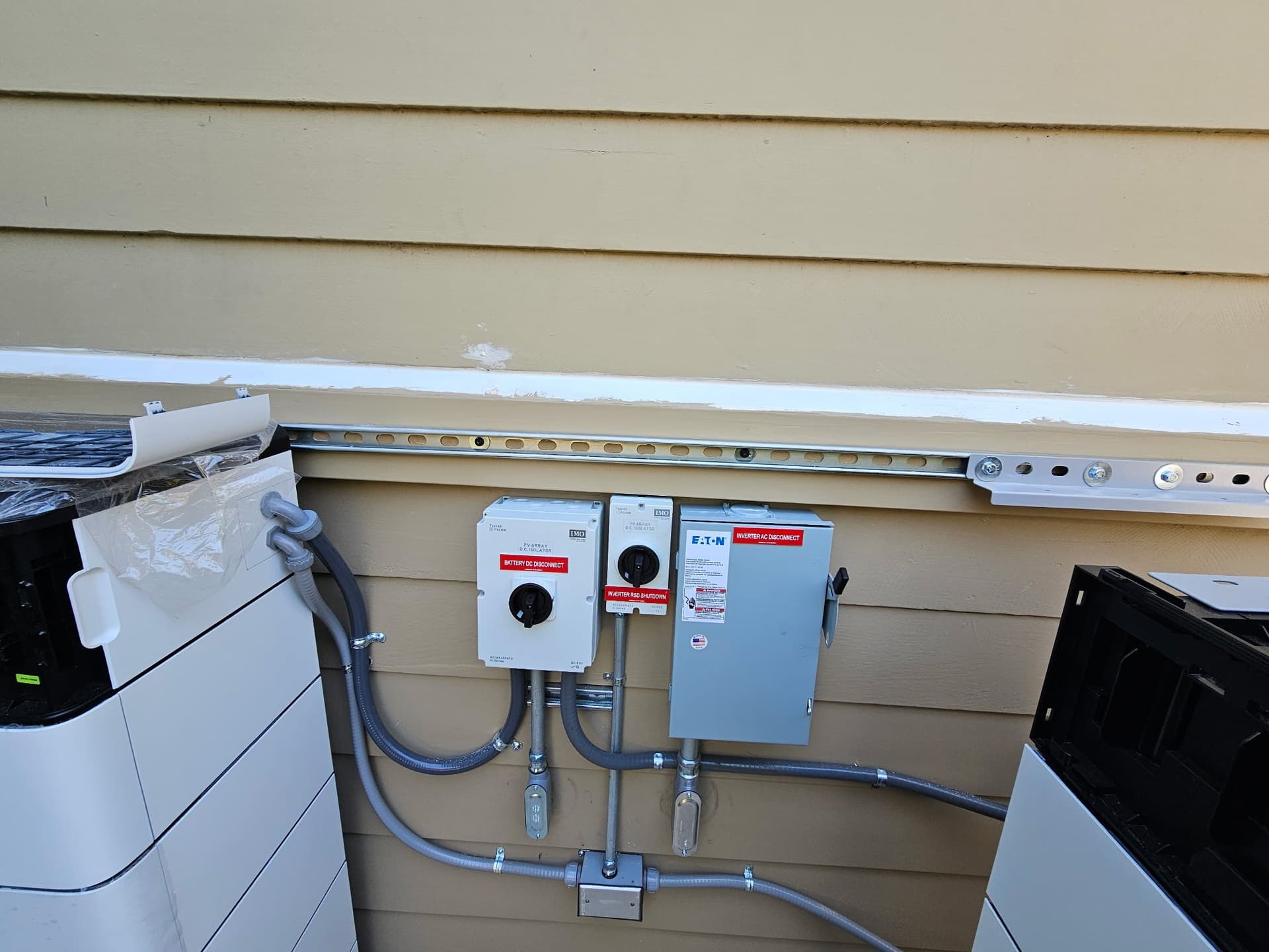 Efficient Power with San Jose GM Battery Bank image